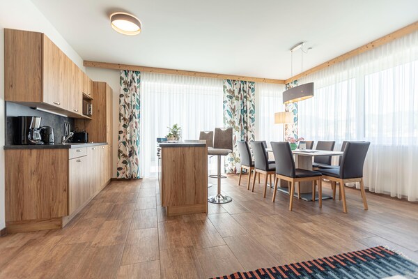 Foto van Sfeervol chalet met sauna - Vakantiehuis in St. Lambrecht - DiningRoom