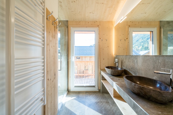 Foto van Premium chalet met whirlpool - Vakantiehuis in Murau - BathRoom