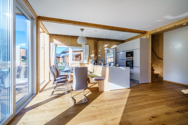 Foto van Premium chalet met whirlpool - Vakantiehuis in Murau - LivingRoom
