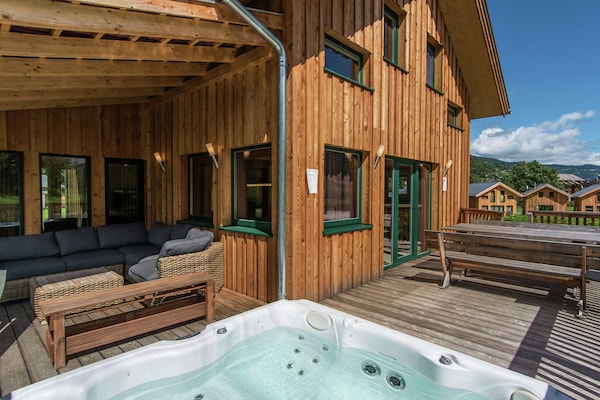 Foto van Premium chalet met sauna - Vakantiehuis in Sankt Georgen am Kresichberg - TerraceBalcony