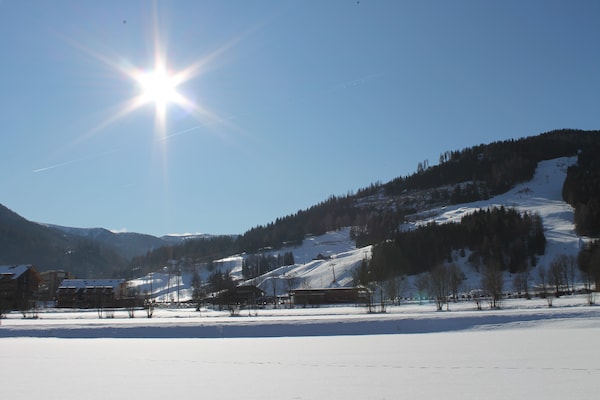 Foto van Aantrekkelijk Chalet - Vakantiehuis in Kreischberg Murau - AreaWinter1KM