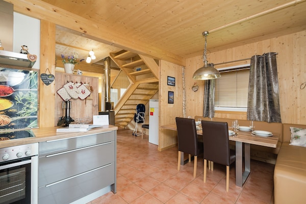 Foto van Sfeervol chalet met hottub - Vakantiehuis in Sankt Georgen am Kresichberg - Kitchen