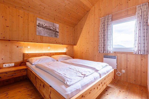 Foto van Premium chalet met infraroodsauna en whirlpool - Vakantiehuis in Sankt Georgen am Kresichberg - BedRoom