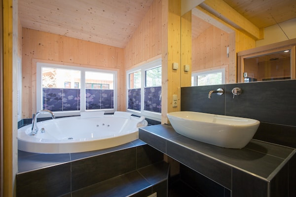 Foto van Premium chalet met infraroodsauna - Vakantiehuis in Turracherhöhe - BathRoom