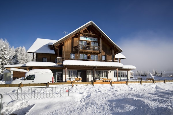 Foto van Appartement in Alpen bij Skipistes - Vakantiehuis in Turracherhöhe - ExteriorWinter