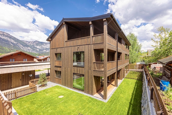 Foto van Premium vakantieappartement met sauna en tuin - Vakantiehuis in Haus im Ennstal - ExteriorSummer