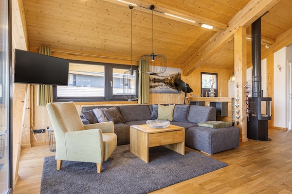 Foto van Sfeervol chalet met sauna - Vakantiehuis in Schladming - Pichl, Ennstal - LivingRoom