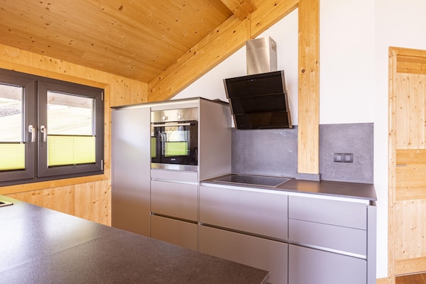 Foto van Premium chalet met sauna - Vakantiehuis in Schladming - Pichl, Ennstal - Kitchen