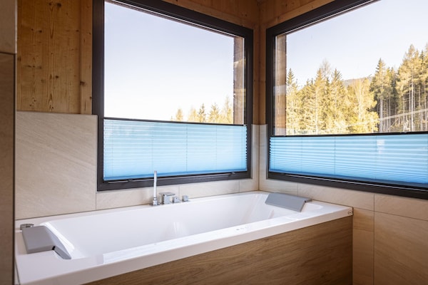 Foto van Premium chalet met sauna - Vakantiehuis in Schladming - Pichl, Ennstal - BathRoom