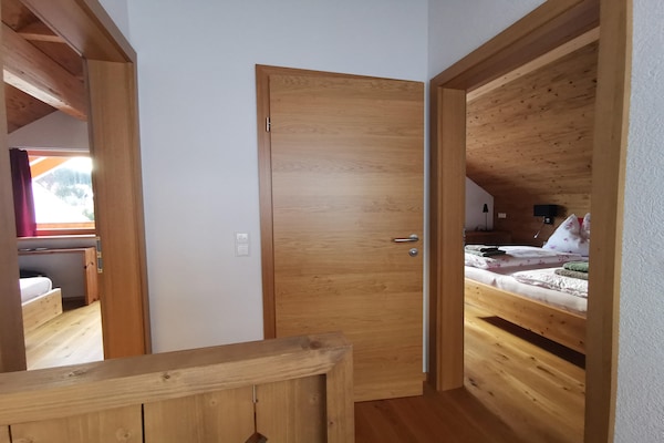 Foto van Premium chalet in Tauplitz met sauna en zwembad - Vakantiehuis in Bad Mitterndorf - BedRoom