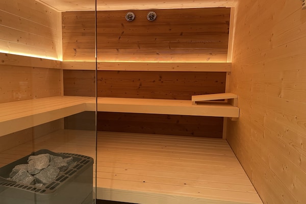 Foto van Premium chalet in Tauplitz met sauna en zwembad - Vakantiehuis in Bad Mitterndorf - Wellness