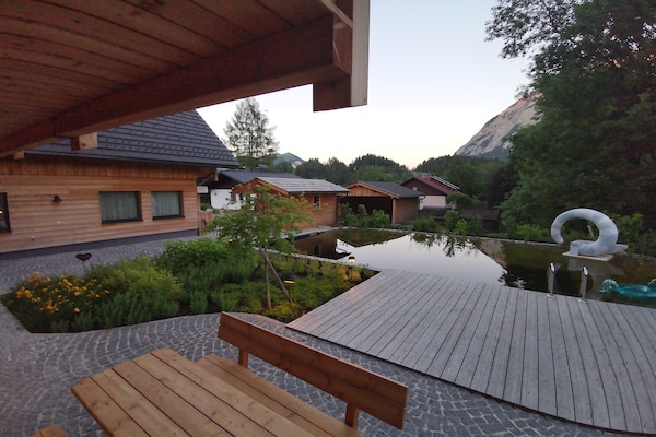 Foto van Premium chalet in Tauplitz met sauna en zwembad - Vakantiehuis in Bad Mitterndorf - TerraceBalcony
