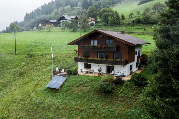 Foto van Rehsprung in het Fernblick-huis - Vakantiehuis in Millstatt - Untagged
