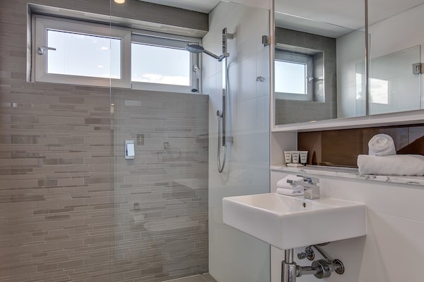 Foto van Professioneel wonen op enkele minuten van de stad - Vakantiehuis in Cremorne - BathRoom