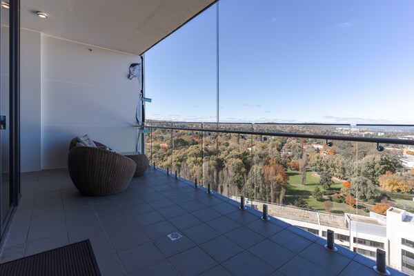 Foto van 1-slaapkamerappartement met uitzicht, zwembad, fitness, BBQ en parking - TerraceBalcony