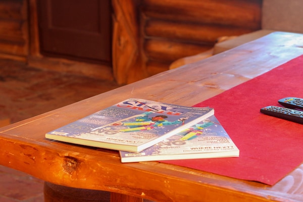 Foto van Three Bedroom Holiday Home - Jahorina - Vakantiehuis in Pale - LivingRoom