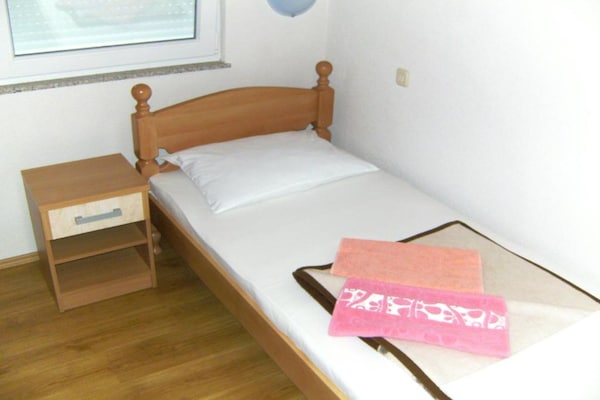 Foto van Triple room with Balcony - Vakantiehuis in Medugorje - BedRoom
