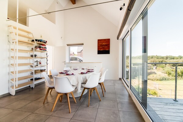 Foto van Vakantiehuis Viroinval voor zeven personen - Vakantiehuis in Viroinval - DiningRoom