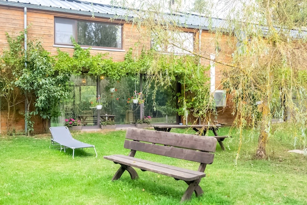 Foto van Natuurhuisje in Florennes - Vakantiehuis in Florennes - ExteriorSummer