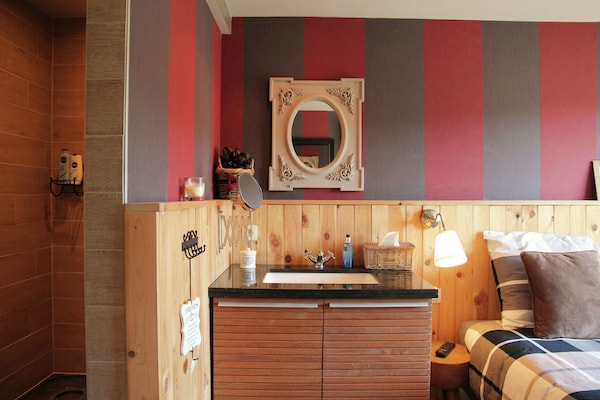 Foto van Houffalize Boszicht Villa - Vakantiehuis in Wibrin - BedRoom