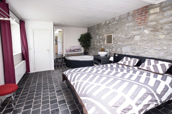 Foto van Vakantiehuis bij Knebelsrod Ederbergland - Vakantiehuis in Hastière par Dela - BedRoom