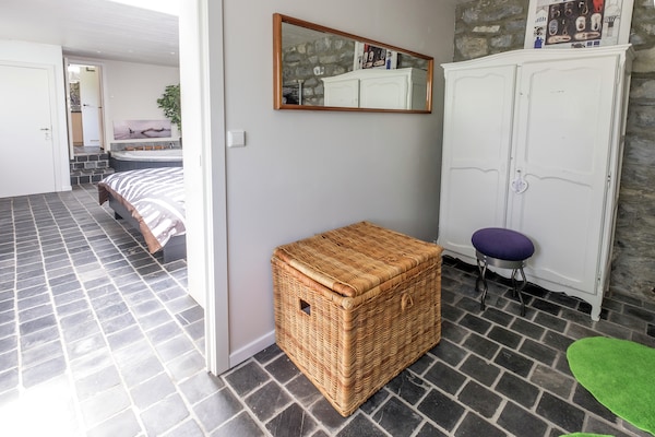 Foto van Vakantiehuis bij Knebelsrod Ederbergland - Vakantiehuis in Hastière par Dela - BedRoom
