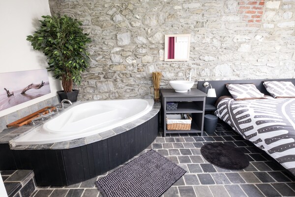 Foto van Vakantiehuis bij Knebelsrod Ederbergland - Vakantiehuis in Hastière par Dela - BathRoom