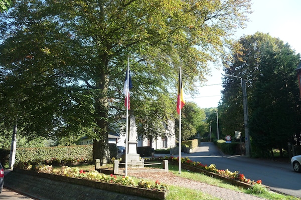 Foto van Vakantiehuis bij Knebelsrod Ederbergland - Vakantiehuis in Hastière par Dela - AreaSummer5KM