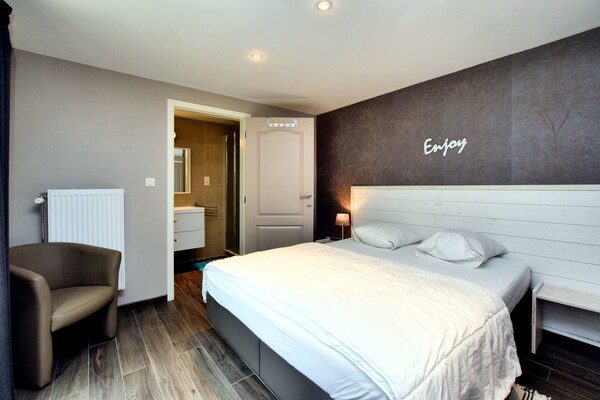 Foto van Luxe chalet in Beauraing met 2 sauna's - Vakantiehuis in Beauraing - BedRoom