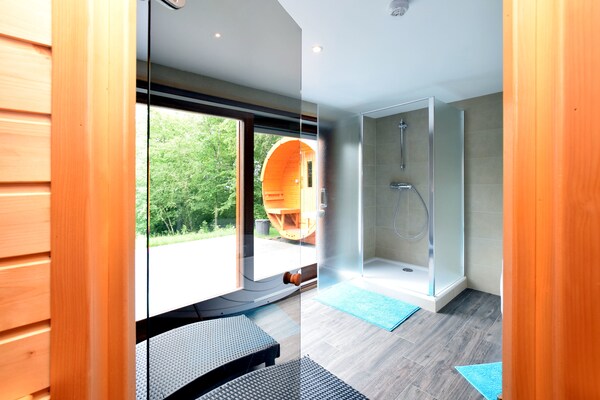 Foto van Luxe chalet in Beauraing met 2 sauna's - Vakantiehuis in Beauraing - Wellness