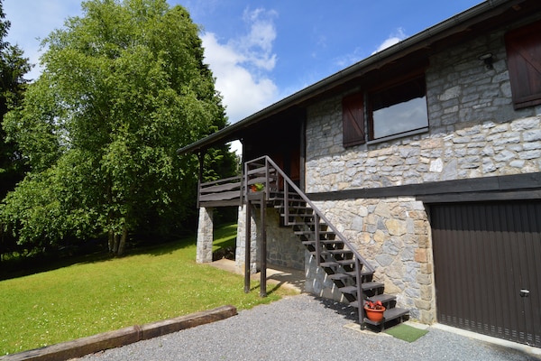 Foto van Rustig toevluchtsoord in de Ardennen - Vakantiehuis in Vencimont - ExteriorSummer