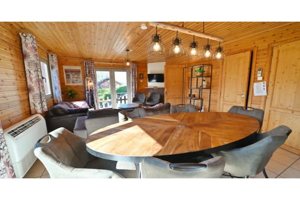 Foto van Vakantiehuis in La Roche met Sauna & Natuur - Vakantiehuis in La Roche - LivingRoom