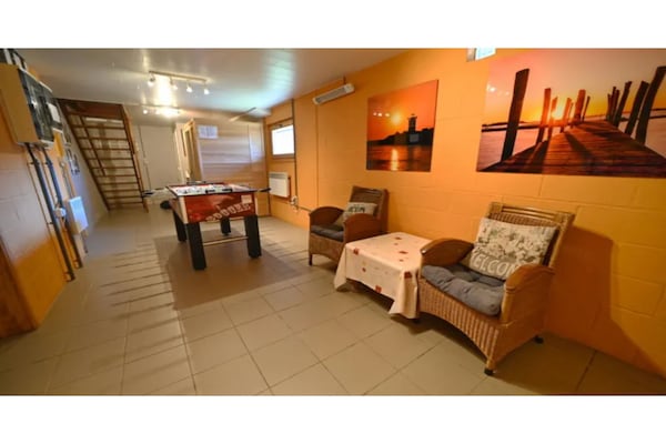 Foto van Vakantiehuis in La Roche met Sauna & Natuur - Vakantiehuis in La Roche - RecreationRoom
