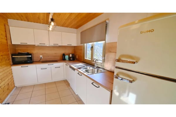 Foto van Vakantiehuis in La Roche met Sauna & Natuur - Vakantiehuis in La Roche - Kitchen