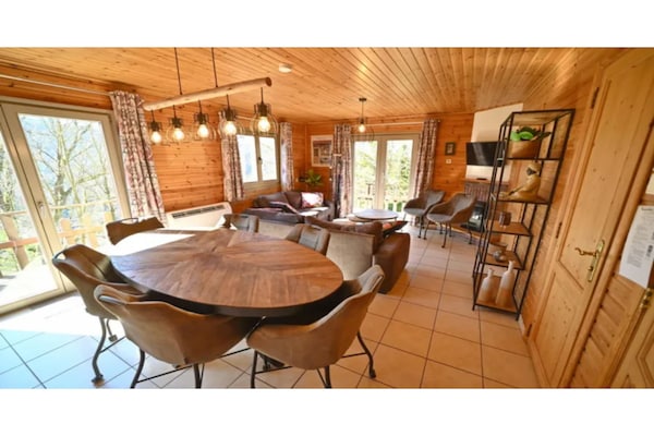 Foto van Vakantiehuis in La Roche met Sauna & Natuur - Vakantiehuis in La Roche - LivingRoom