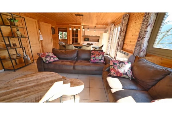 Foto van Vakantiehuis in La Roche met Sauna & Natuur - Vakantiehuis in La Roche - LivingRoom
