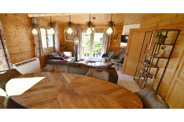 Foto van Vakantiehuis in La Roche met Sauna & Natuur - Vakantiehuis in La Roche - LivingRoom