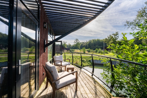 Foto van Comfortabel verblijf in Antoing - Vakantiehuis in Antoing - TerraceBalcony