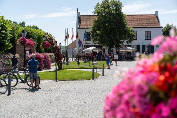 Foto van Villa in het witte dorp Lissewege ,op 2 km van Zeebrugge strand . - AreaSummer5KM