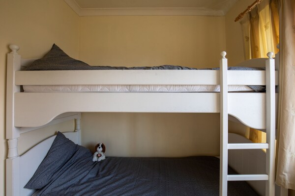 Foto van Leuk vakantiehuis in Oostende bij zee met een terras - BedRoom