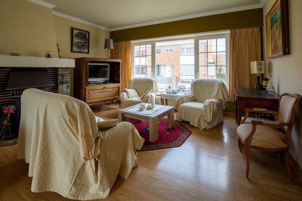 Foto van Leuk vakantiehuis in Oostende bij zee met een terras - LivingRoom
