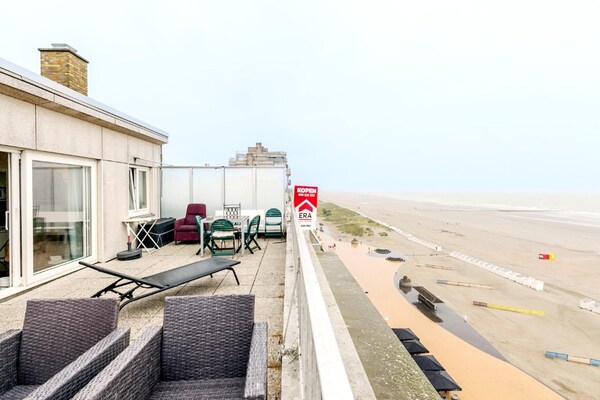 Foto van Appartement voor 4 personen vlakbij het strand - Vakantiehuis in Nieuwpoort - TerraceBalcony