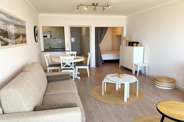 Foto van Appartement voor 4 personen vlakbij het strand - Vakantiehuis in Nieuwpoort - LivingRoom