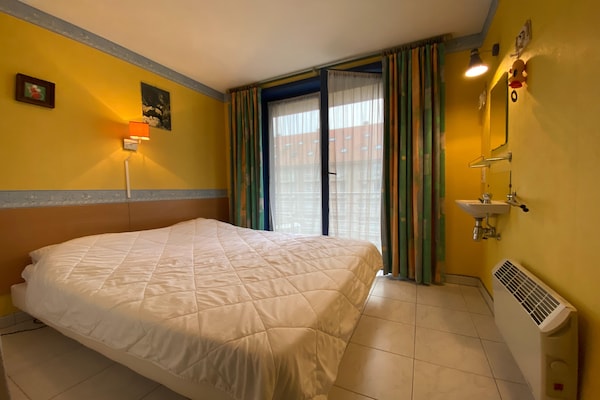 Foto van Appartement in Nieuwpoort bij Strand - Vakantiehuis in Nieuwpoort - BedRoom