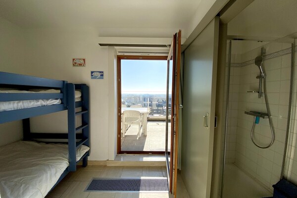 Foto van Zolderappartement in Nieuwpoort aan het strand - Vakantiehuis in Nieuwpoort - BedRoom