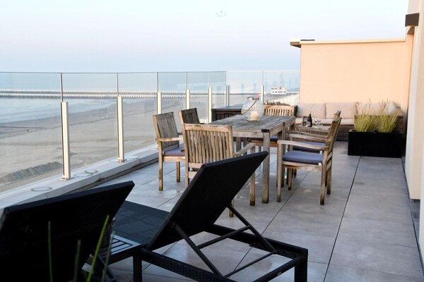 Foto van Zolderappartement in Nieuwpoort aan het strand - Vakantiehuis in Nieuwpoort - TerraceBalcony