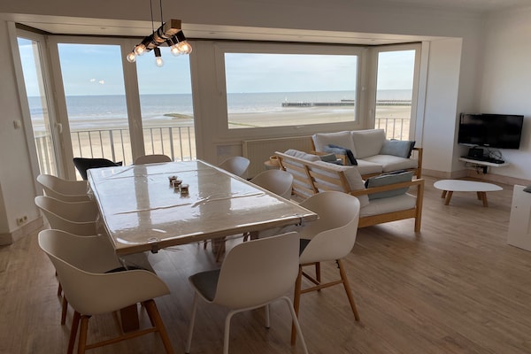 Foto van Appartement Nieuwpoort bij Strand - Vakantiehuis in Nieuwpoort - DiningRoom