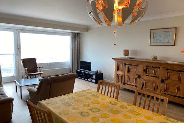Foto van Appartement in Nieuwpoort aan het Strand - Vakantiehuis in Nieuwpoort - DiningRoom