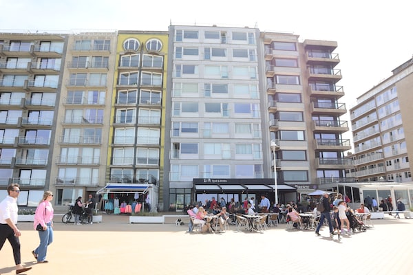 Foto van Appartement in Nieuwpoort aan het Strand - Vakantiehuis in Nieuwpoort - ExteriorSummer