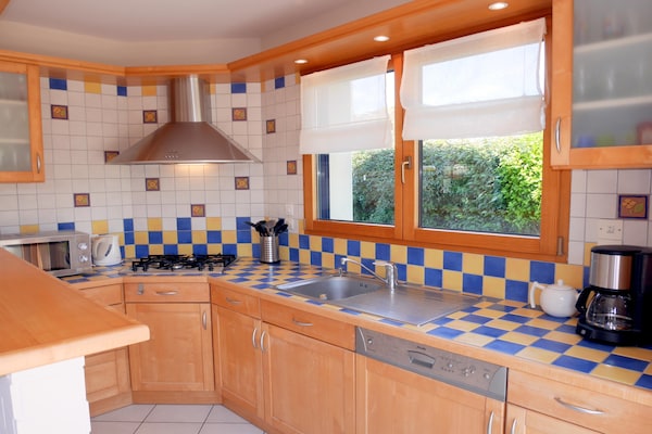 Foto van Vakantiehuis Plouneour bij Zandstrand - Vakantiehuis in Brignogan-Plages - Kitchen